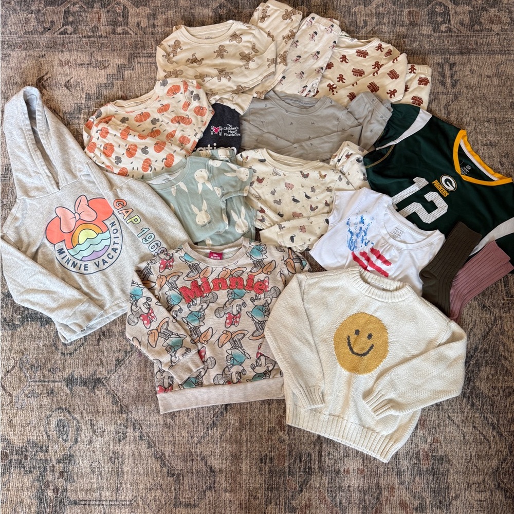 Cream Smiley Face Kids Sweater